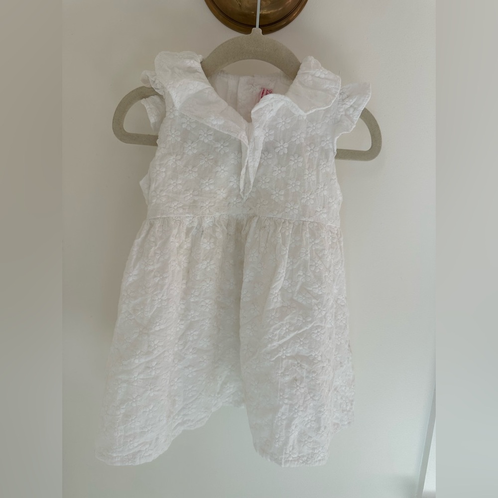 La Coqueta White Floral Dress